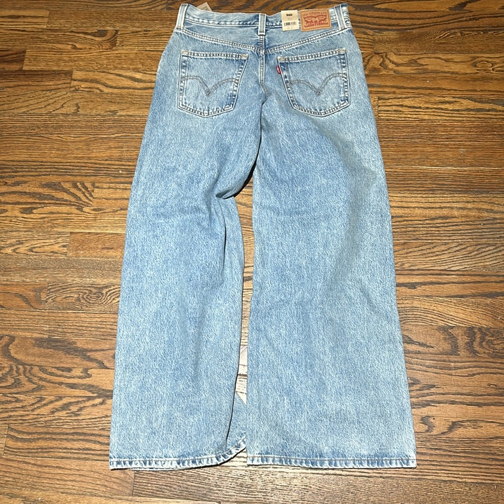 Levi’s 94 Baggy
Wide Leg - Picture 3 of 3